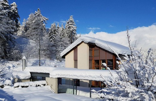Praz Apartment | Beautiful apartment for 2 guests with WIFI, balcony and parking