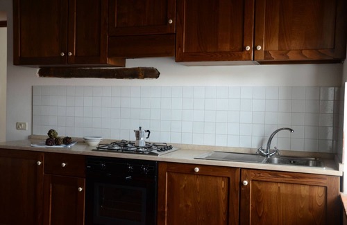 Capolona Apartment | Beautiful apartment for 6 people with WIFI, pool, TV and pets allowed, close to Arezzo