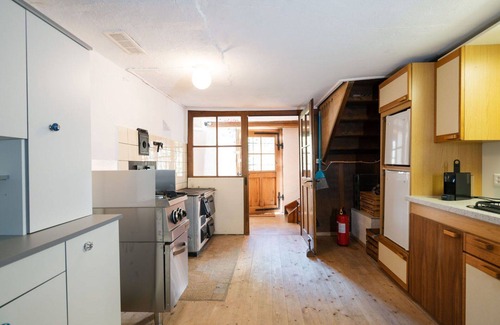Weesen Apartment | Beautiful apartment for 4 people with balcony and pets allowed