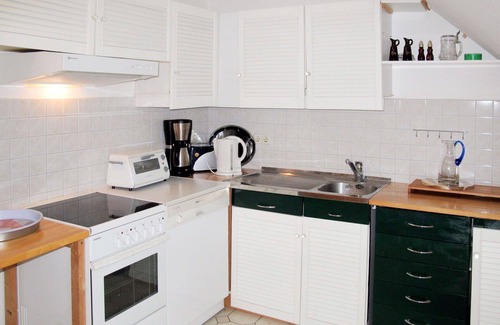 Godern Apartment | Beautiful apartment for 5 guests with TV and balcony