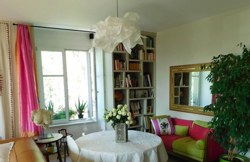 Neuchatel Apartment | Beautiful apartment ideally located in Neuchâtel between station and old town