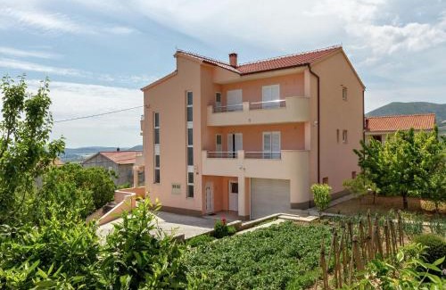 Kastel Stari Apartment | Beautiful apartment in between Split and Trogir