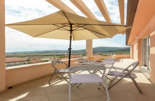 Kastel Stari Apartment | Beautiful apartment in between Split and Trogir