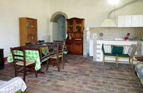 Bagnoregio Villa | Beautiful apartment in villa for 2 guests with pool, WIFI and patio