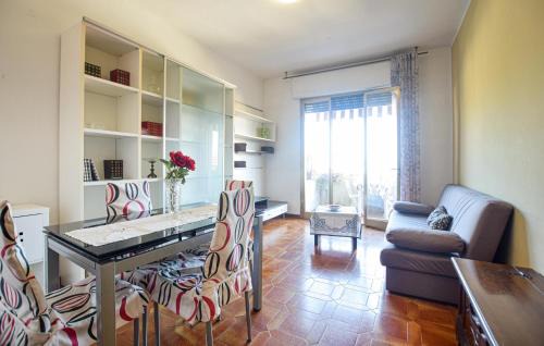 Ex Campo d'Aviazione Apartment | Beautiful Apartment In Viareggio