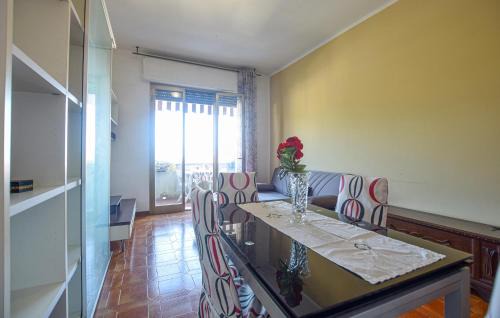 Ex Campo d'Aviazione Apartment | Beautiful Apartment In Viareggio