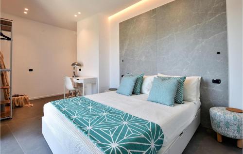 Trappeto Apartment | Beautiful Apartment In Trappeto
