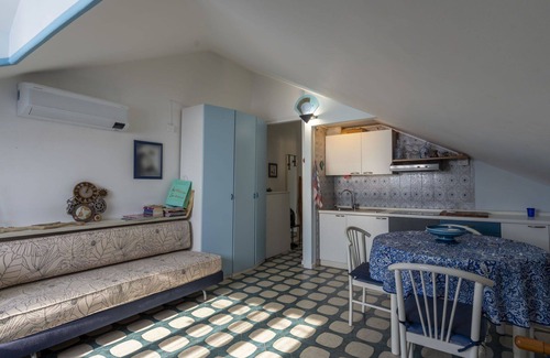 Laigueglia Apartment | Beautiful apartment for 3 guests with A/C, WIFI