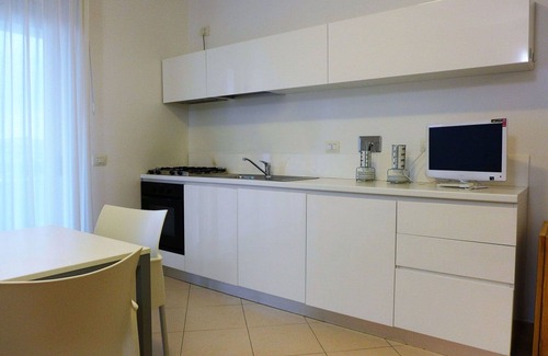 Marina di Vasto Apartment | Beautiful apartment for 4 people with WIFI, A/C, pool, TV, patio and pets allowed