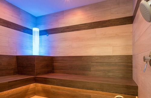 Sarentino Apartment | Beautiful apartment for 4 guests with WIFI, TV, terrace and parking