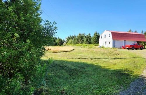 Guysborough County Apartment | beautiful apartment near the ocean in an outbuilding