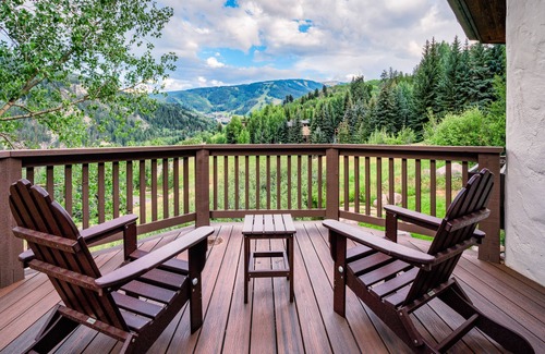 Avon Villa | Beautiful Beaver Creek Mountain Villa. 5br/6ba w. Private Hot Tub!