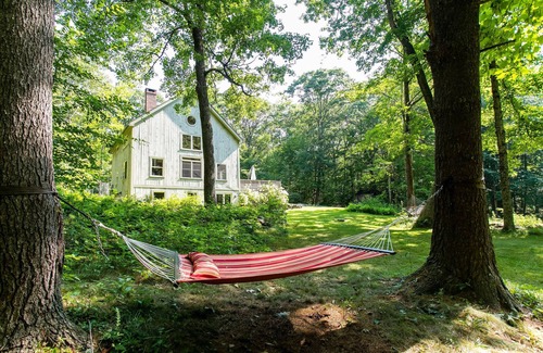 Monterey House | Beautiful Berkshire family home