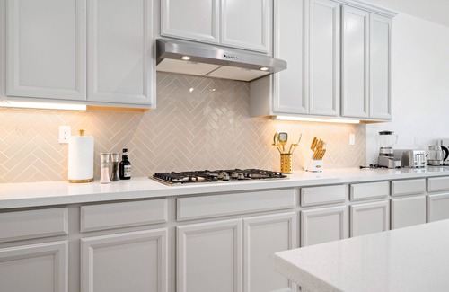 Elk Grove House | Beautiful brand new house professionally decorated