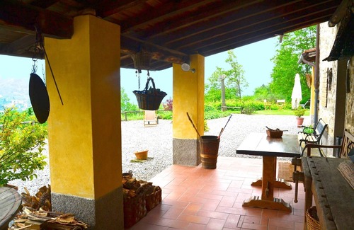 San Quirico Cottage | Beautiful Cottage in Pescia