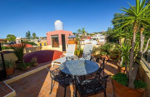 Colonia San Antonio House | Beautiful Colonial Casa in San Miguel de Allende