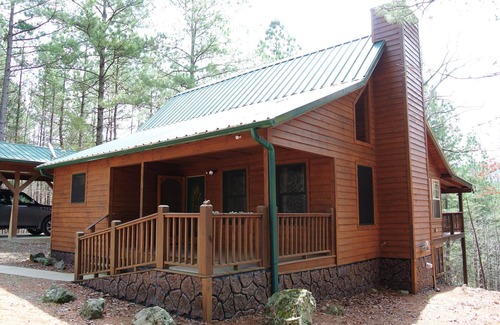 Bonnerdale Cabin | Beautiful Cabin in Mt. Ida, Arkansas