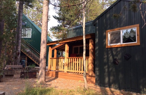 Island Park Cabin | Beautiful cabin located 17 minutes from YNP! 3 cabins for one price!