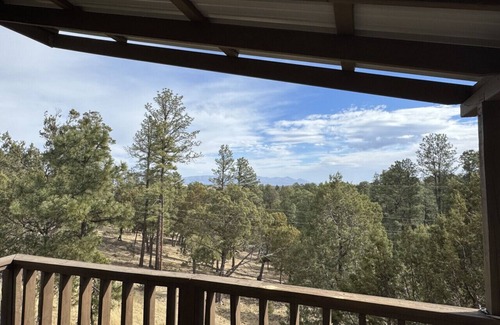 Alto Cabin | Beautiful Cabin with Hot Tub