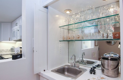 Epworth Acres House | Beautiful Centrally Located Getaway