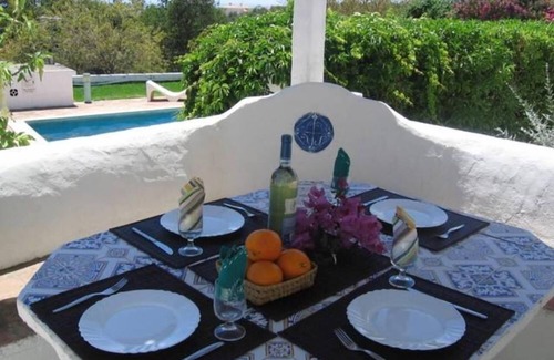Boliqueime House | Beautiful characterful villa, sleeps 6, large private pool, gardens & sea views