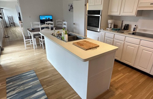 Chilmark House | Beautiful Chilmark beach house. Great screen porch. Fun house. Pet friendly.
