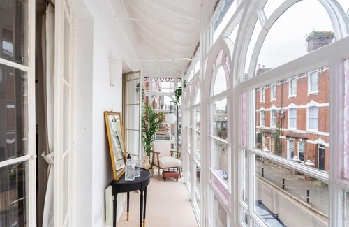 Exeter Apartment | Beautiful City Centre Flat with Free Parking