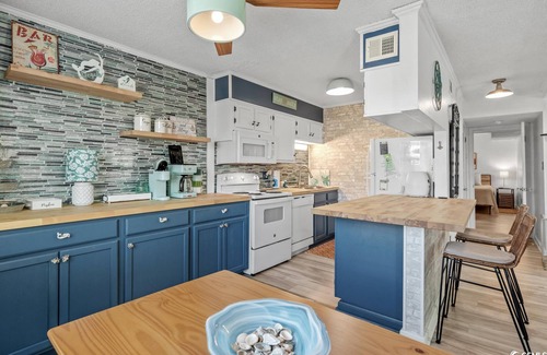 Ash Condo | Beautiful Coastal Retreat in North Myrtle Beach - Steps from the Ocean
