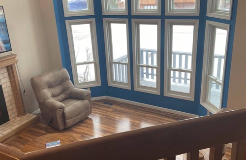 Eagle River House | Beautiful, comfortable home with breathtaking mountain views!