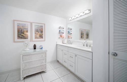 Grand Harbor Condo | Beautiful condo with lake views!