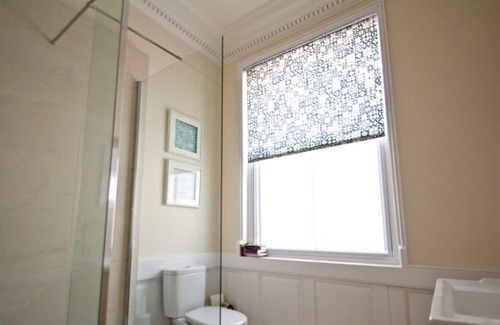 Newbury Apartment | Beautiful conversion in a Grade II listed building (DPHX)