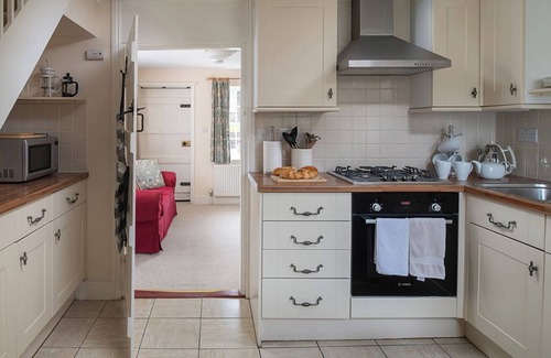 Steyning Cottage | Beautiful cosy Rosebud Cottage in picturesque Steyning