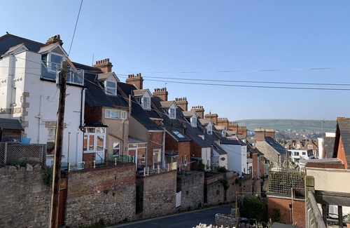 Swanage House | Beautiful Cottage in the heart of Swanage with parking