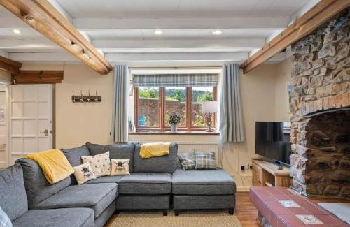 Dunster House | Beautiful Cottage Parking Central Dunster