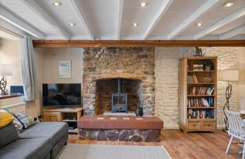Dunster House | Beautiful Cottage Parking Central Dunster