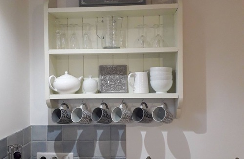 Eymet Cottage | Beautiful cottage with private pool, walking distance to restaurants.