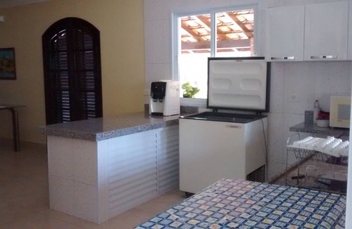 Chacaras Primavera House | Beautiful country house with pool and lots of green