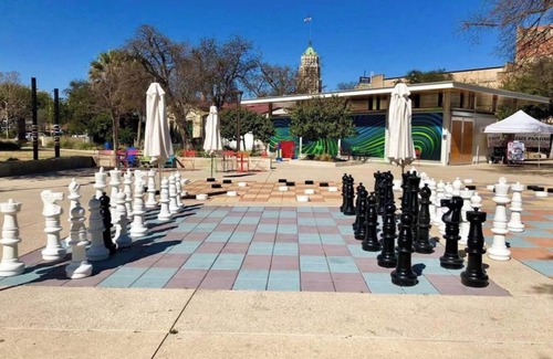 Near East Side Apartment | Beautiful Craftmans 4br/2.5ba Home Near Downtown