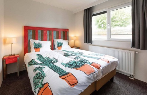 Veen Ski Chalet | Beautiful detached holiday home for 4 people.