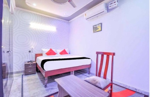 Sanganer Apartment | Beautiful Double Room at Hotel 7 Nights