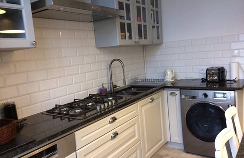 Old Town Apartment | Beautiful Fahrenheit House apartment in the Centre of Historic Gdansk by the Sea