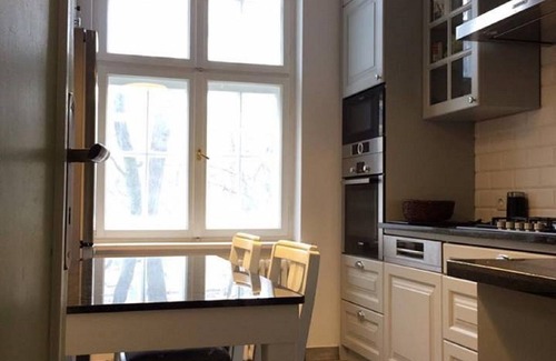 Old Town Apartment | Beautiful Fahrenheit House apartment in the Centre of Historic Gdansk by the Sea