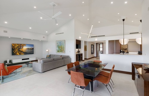 Kaupulehu Condo | Beautiful Fairway Villa 104A at Hualalai w/Resort Pool, AC & Two Golf Carts