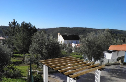 Sardoal House | Beautiful Family House, 200m2, garden, barbecue and landscapes to relax