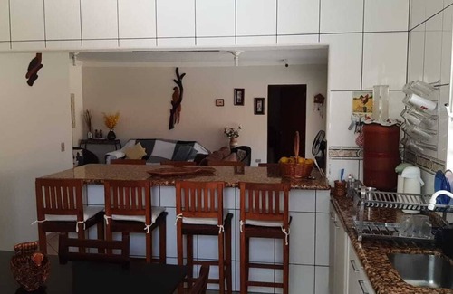 Itu House | Beautiful farm, spacious and very clean 45 minutes from SP.
