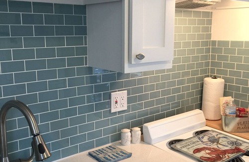 Boothbay Harbor Apartment | Beautiful Harbor Views Heart of Boothbay Harbor Downtown Village near all Piers