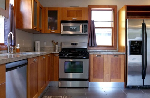 Old East Hill House | Beautiful Historic Downtown Pensacola Charmer