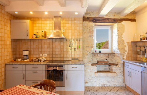 Degagnac House | Beautiful holiday home with a shared pool
