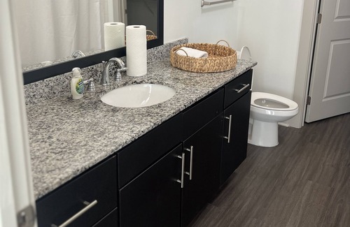 Westside Apartment | Beautiful Home at Midtown