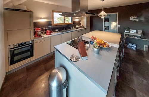 Montfort-sur-Meu House | Beautiful home in Montfort-sur-Meu